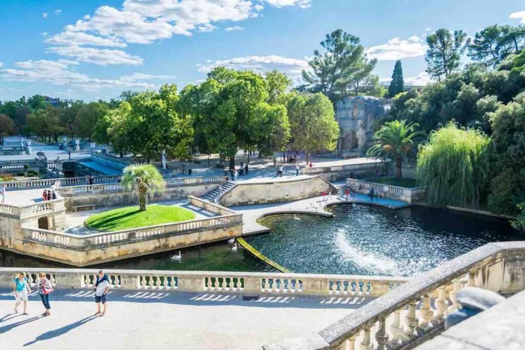 Apartamento LE JAD Joli F2 proche Gare, Arènes avec terrasse privée Nimes Exterior foto